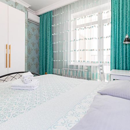 Park Avenue Напротив Ботанического Сада Nur-Sultan  Exterior photo