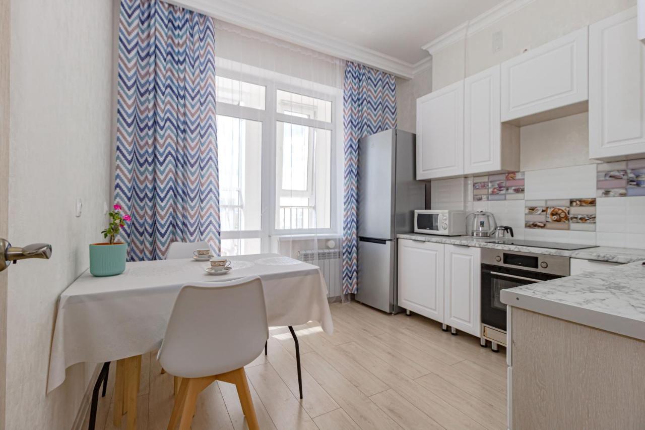 Park Avenue Напротив Ботанического Сада Nur-Sultan  Exterior photo